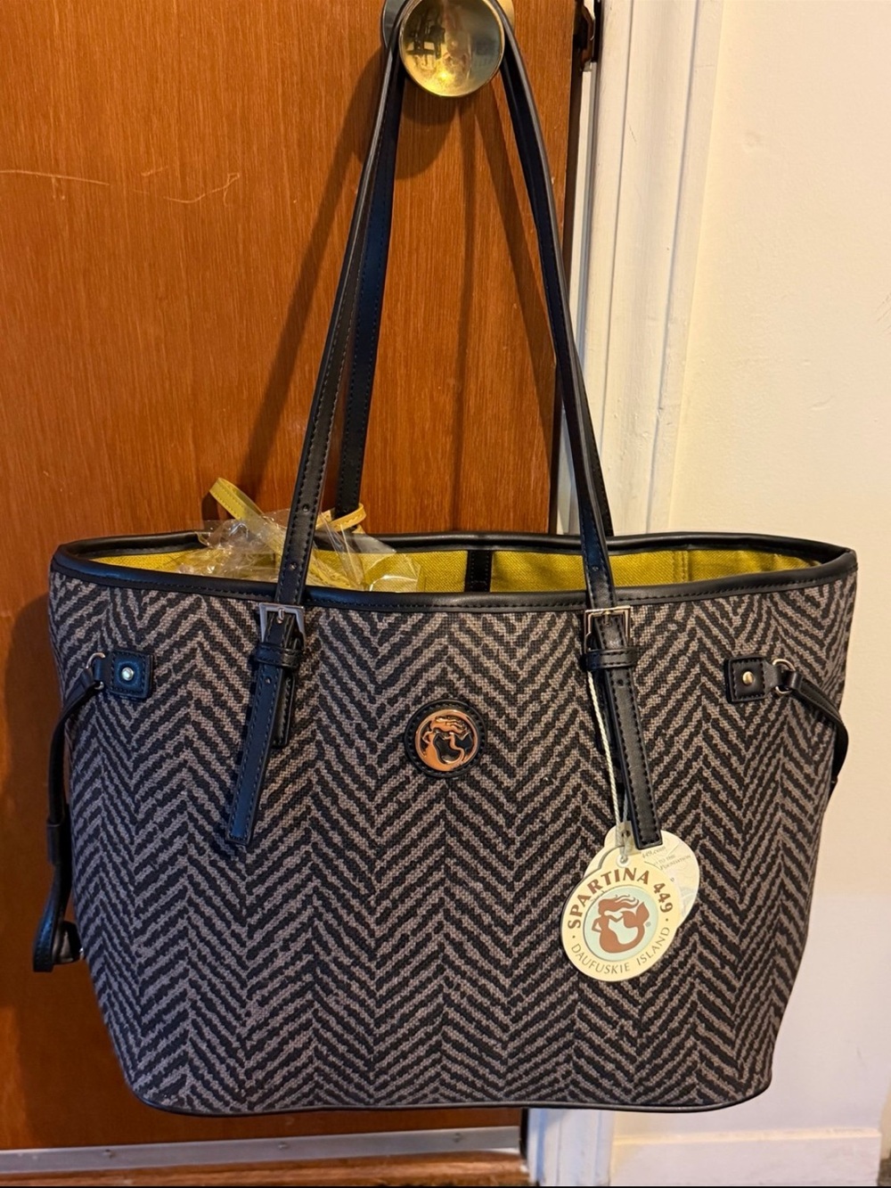 Spartina 449 Black and Gray Chevron Tote Set (includes wallet and glasses case)
